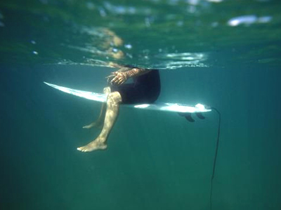 Ρηχά είναι, μπείτε…